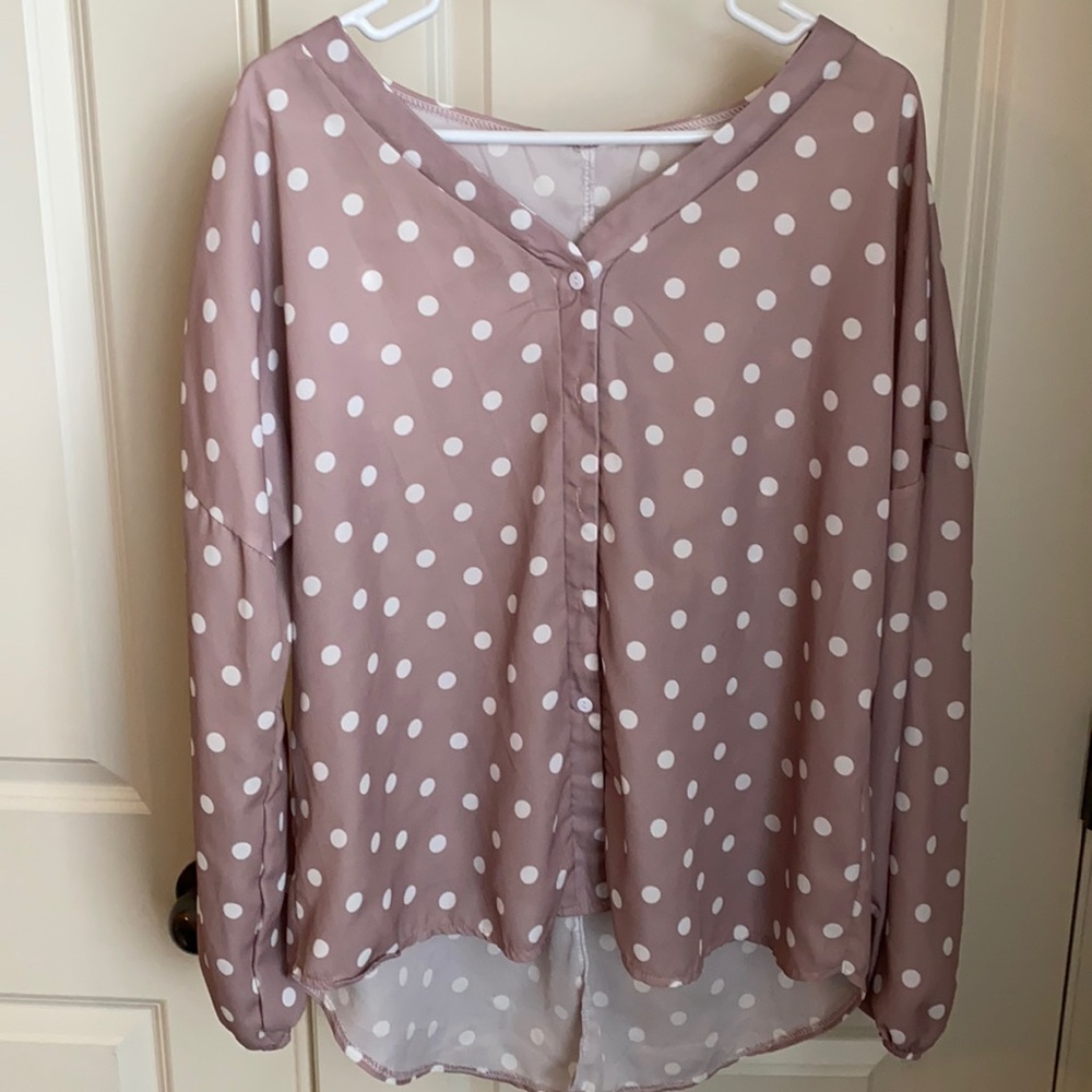 Hi-low long sleeve blouse